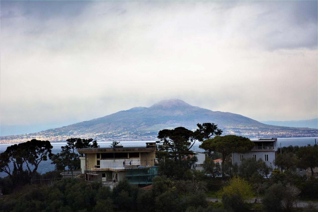 Hotel Dania Sorrento Exterior photo